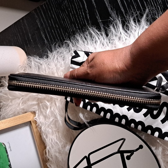 Marc Jacobs NWOTs The Slim Continental Wristlet Wallet - Picture 7 of 11